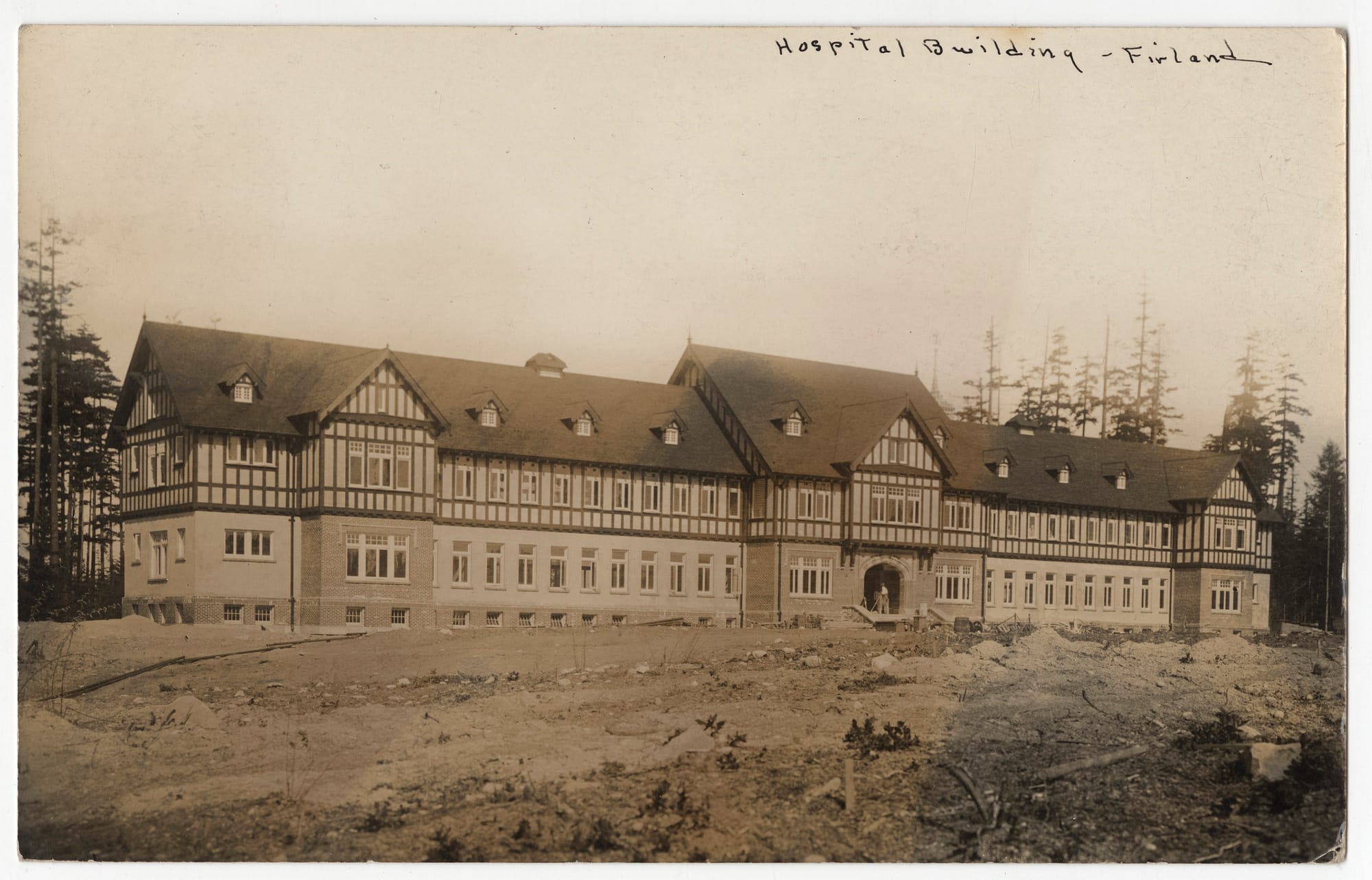 Sepia image of Firland Sanitorium hospital 