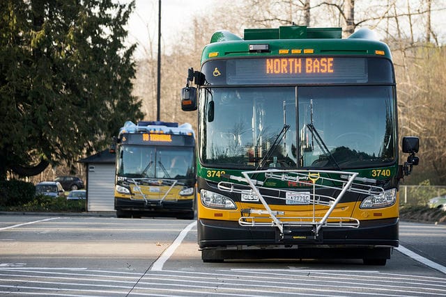 Reader Metro buses