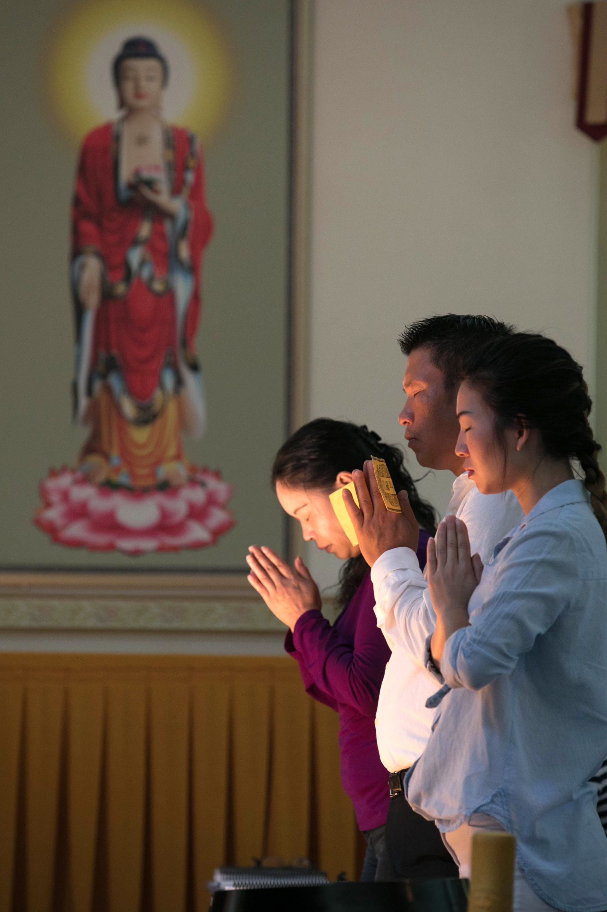 Aunt Xuyen Le, father Hoai Le and mother Dieu Ho 