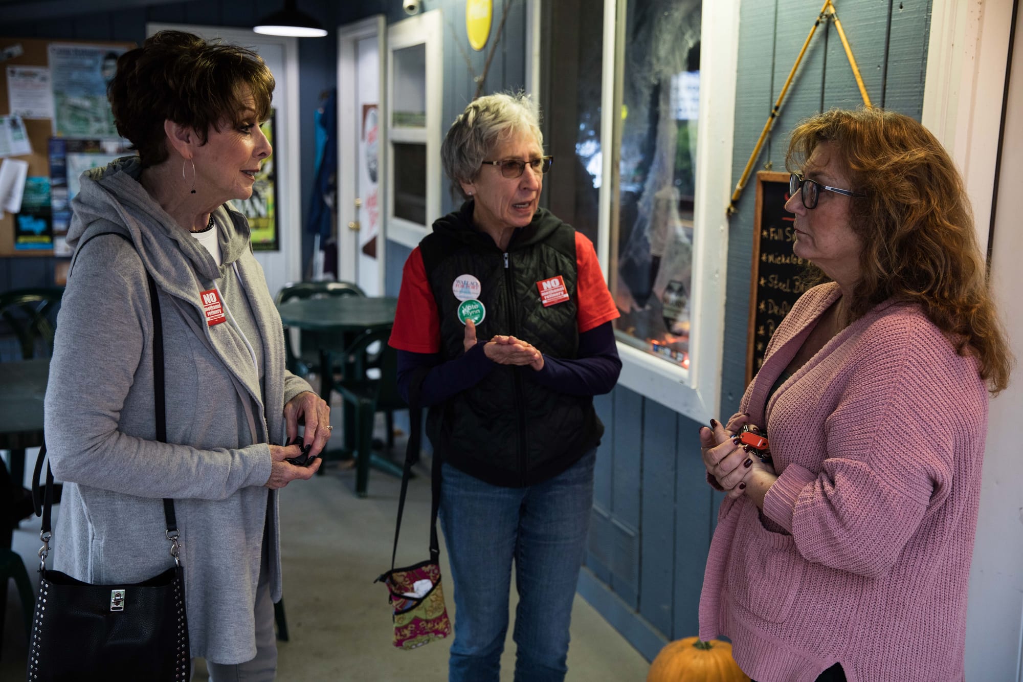 Advocates against building speak with the community.