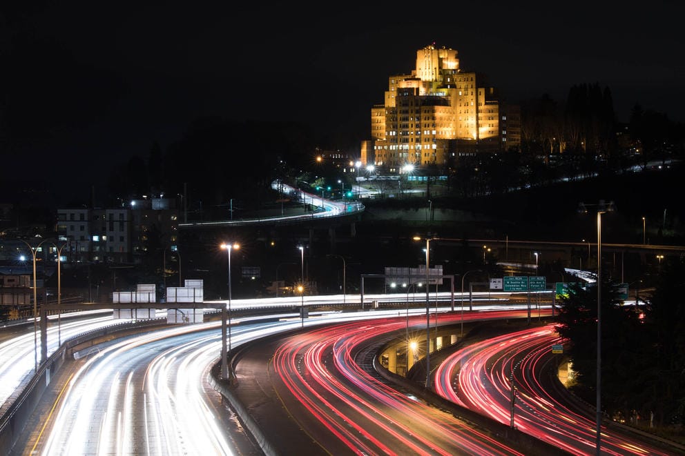 Traffic on Interstate 5 at night