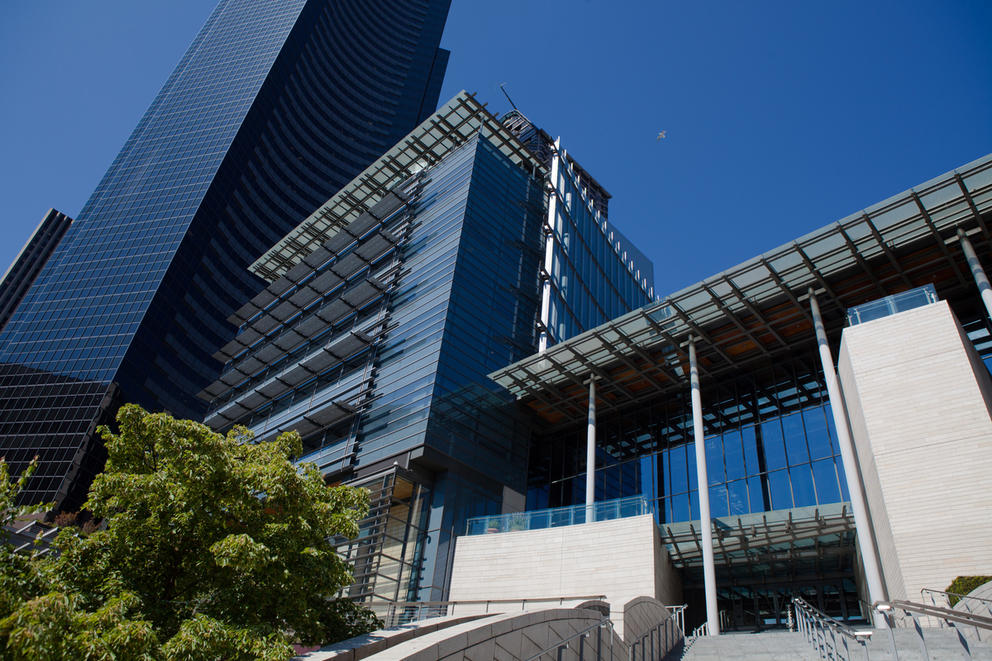 the exterior of the seattle city hall building 