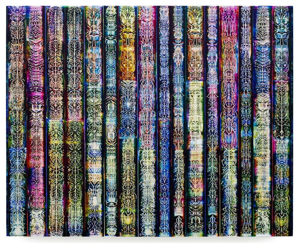 painting of geometric patterns in vertical rows with shifting colors behind